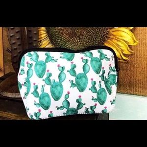 Cactus makeup bag
